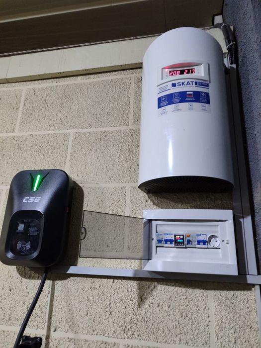 Установка электромобиль зарйадчик