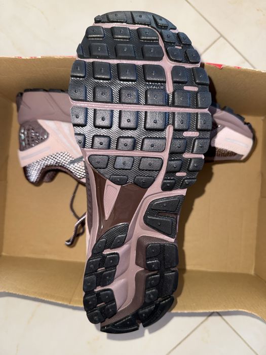 Маратонки Nike Air Zoom Vomero 5 “Plum Eclipse” - размер 45.5
