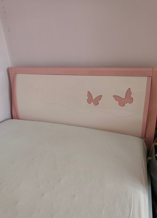 Легло за принцеси 120 /190 с марак и нощно шкафче