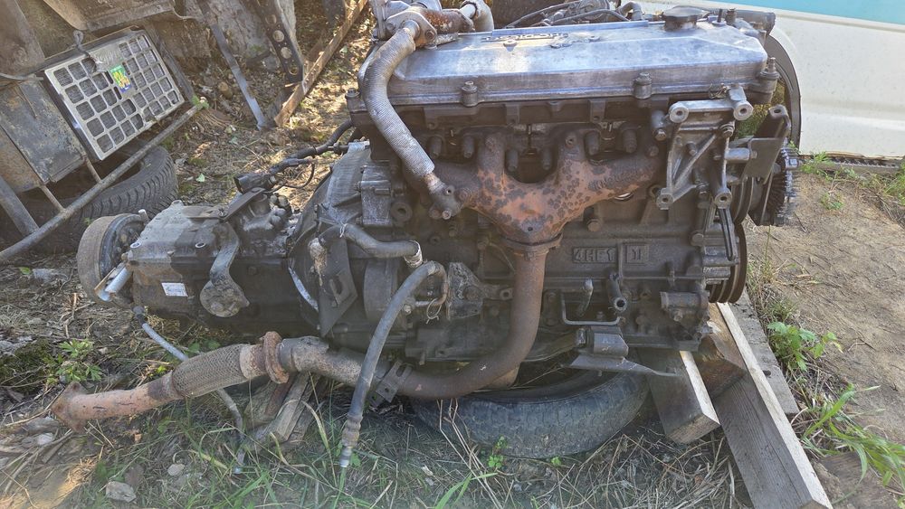 Двигатель 4hf1 , isuzu Mazda mitsubishi