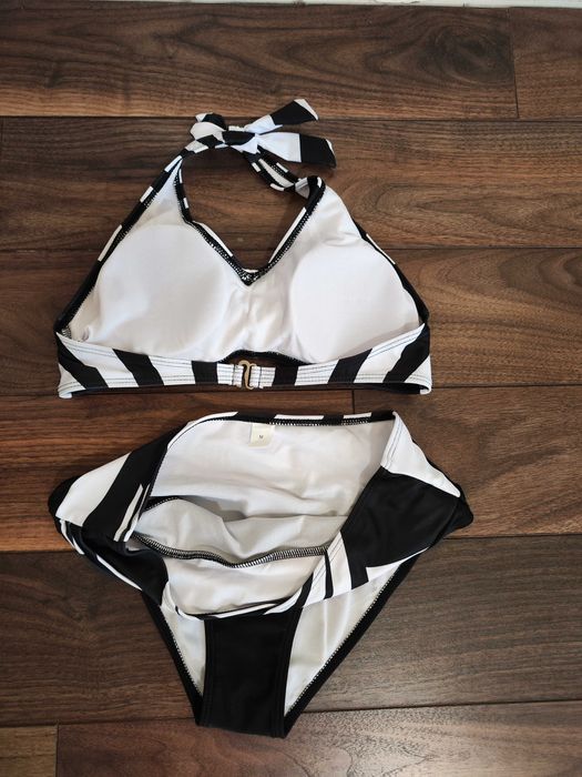 Дамски бански костюм от 2 части