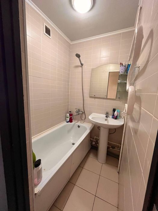 Продам 3ком квартиру район Ахтамара.