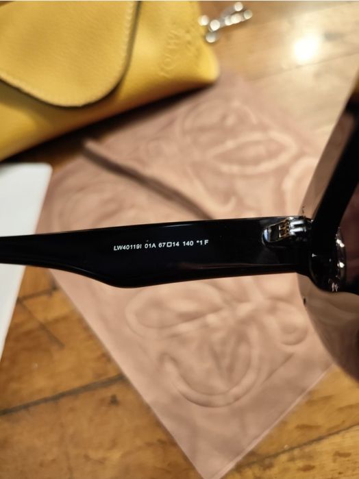 Loewe  слънчеви очила