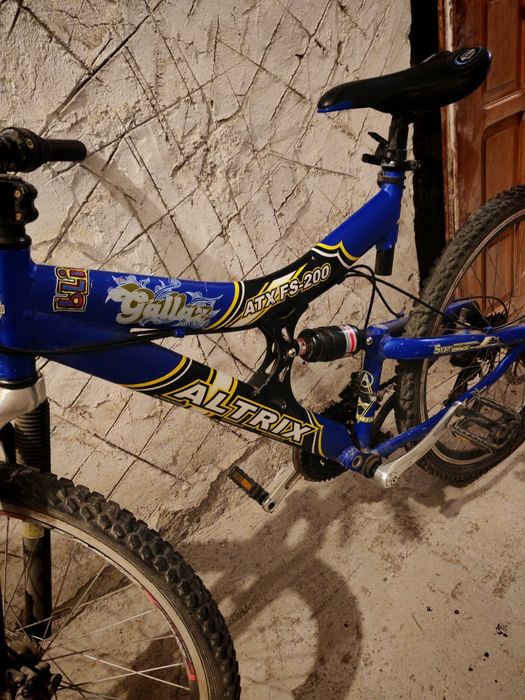 Vând bicicletă ALTRIX