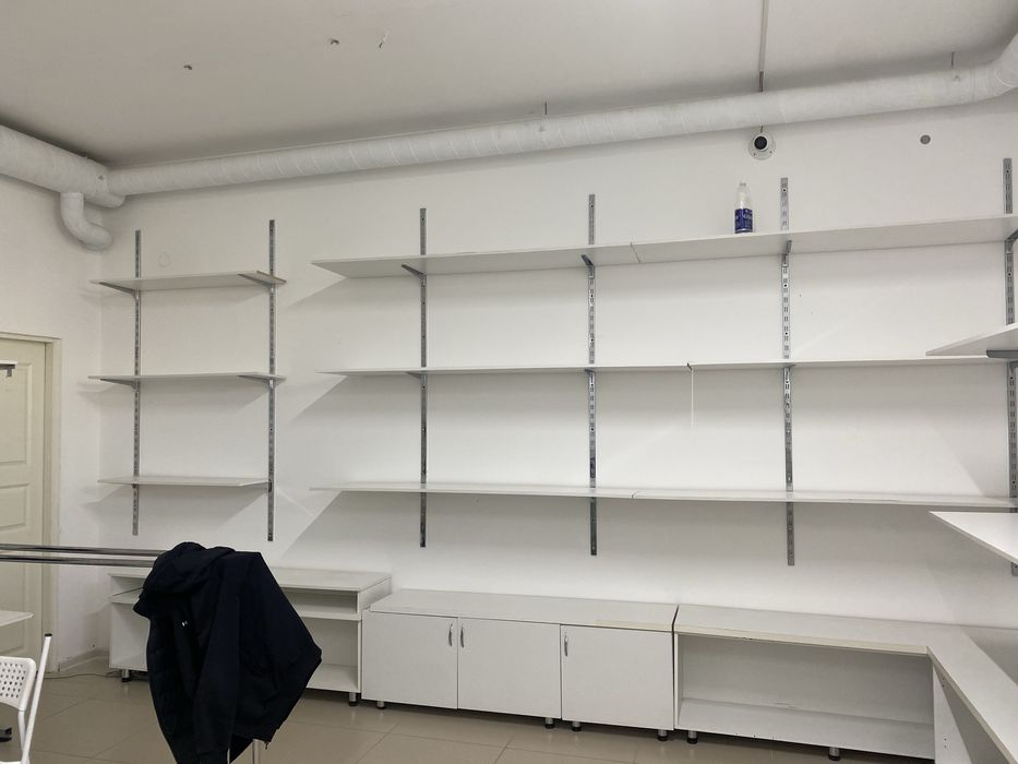 Торговое оборудование для магазина