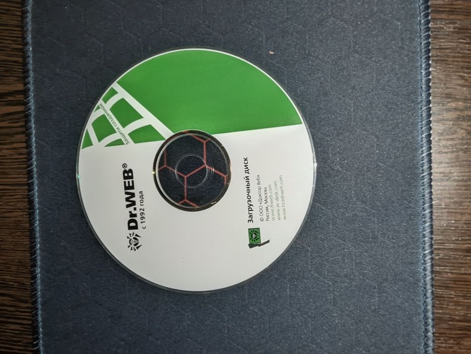 Винтажный CD-диск Dr.Web (Ретро софт / В коллекцию)