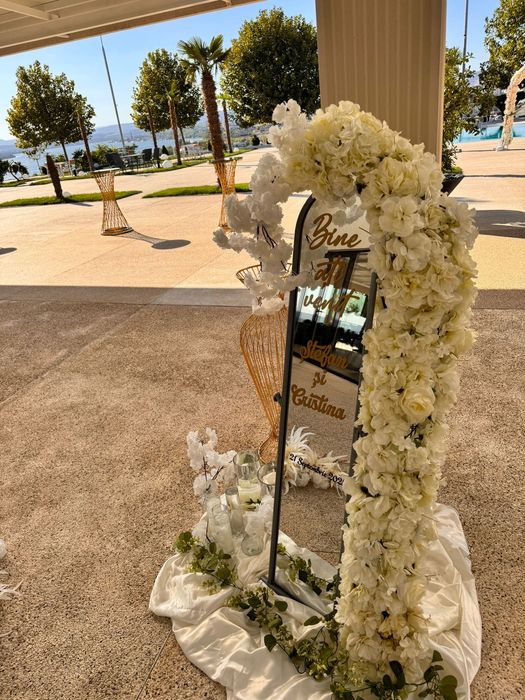 Aranjamente nunti,botezuri,majorate