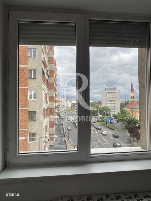 Apartament cu 3 camere | Magheru | Oradea — fotografia 1