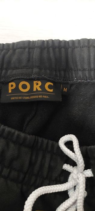 Pantaloni băieți marca Porc mărimea M