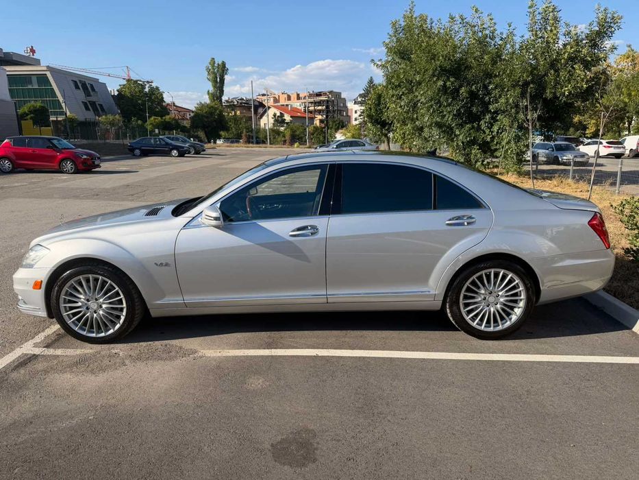 автомобил Мерцедес s600