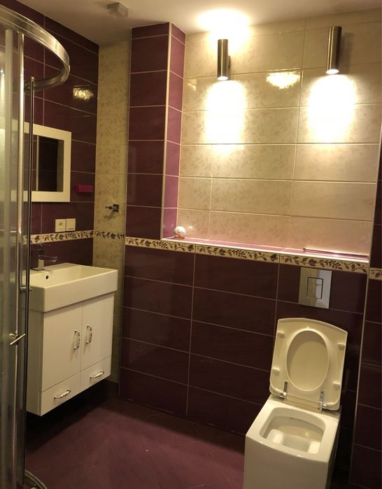 Дава се под наем Двустаен апартамент в Хасково, Център - 148 кв.м за 600 € - Снимка #5