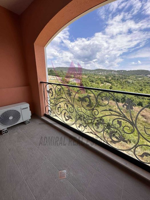 Нов! Модерен! Тристаен+ Паркомясто- м-ст Траката