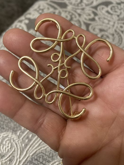 Brasa superba, Loewe