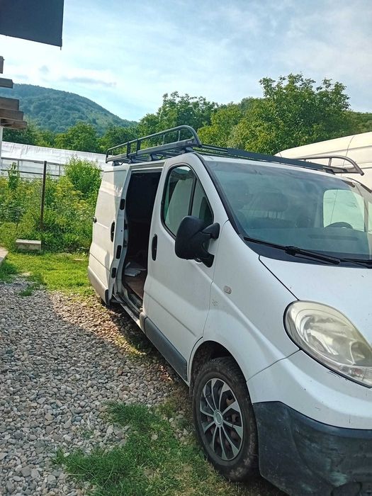 Renault Trafic 2.0 dCi 90 CP L2H1 | 2008 | 3 locuri |