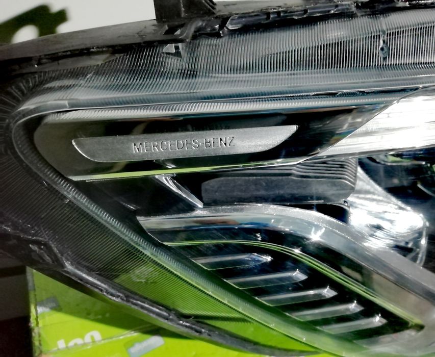 Фар Фарове за Mercedes Sprinter W910 / Мерцедес Спринтер A910 Full LED