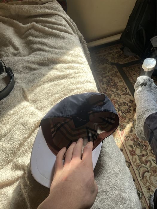 Кепка в отличном состочние китон