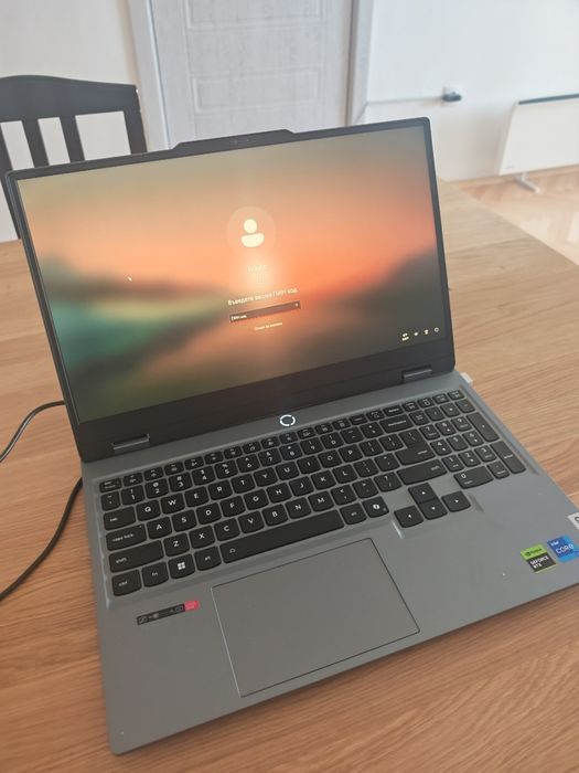 Lenovo LOQ 15IRX10 – i7-13700HX, RTX 5050, 32 GB RAM , 1TB SSD