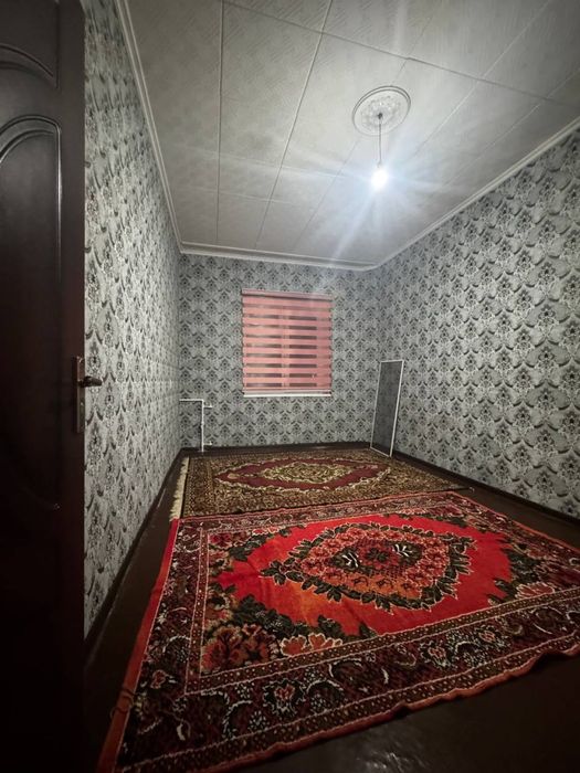 Чирчик шахар 8 м/р 3х Нархи 43.000$ Бош толов ва паспорт бн Ипотека