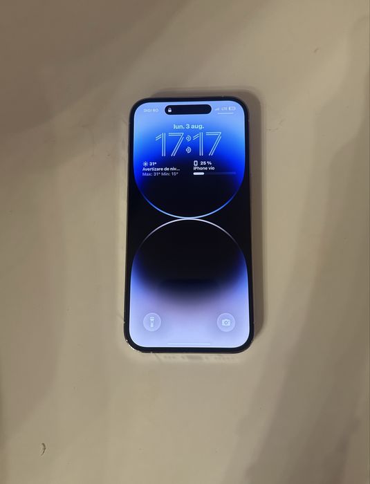 iphone 14 pro white