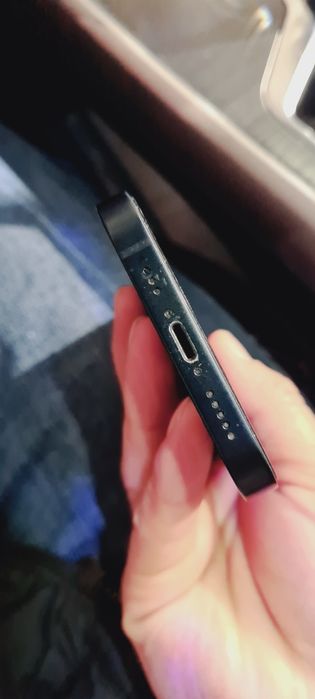 IPHONE 13 в идеальном состоянии