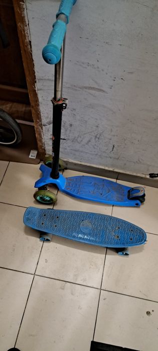 Тротинетка със скейборд