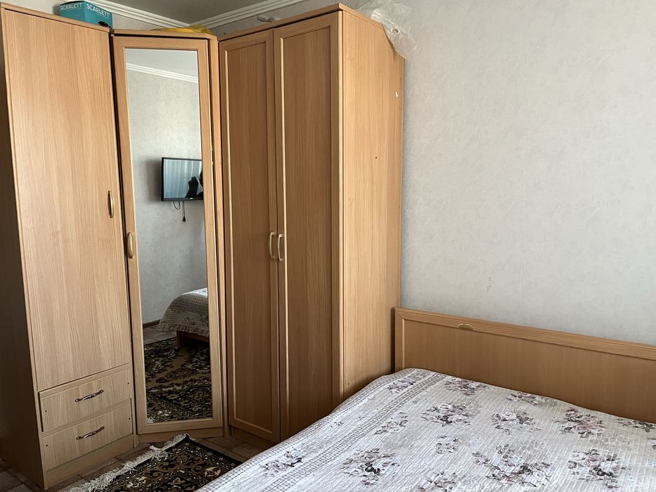 Спальный гарнитур