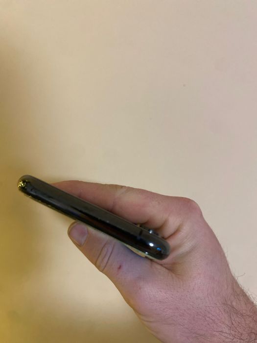 Iphone Xs baterie 100%