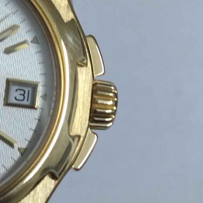 VACHERON CONSTANTIN Overseas, Gold 18k-профилактиран, полиран