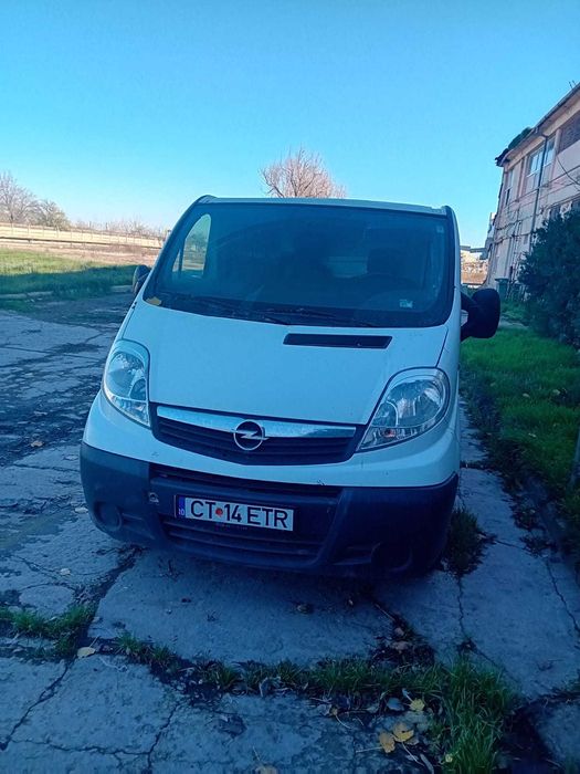 AUTOUTILITARA BB FURGON OPEL VIVARO unic propietar 2008, 2700 Euro