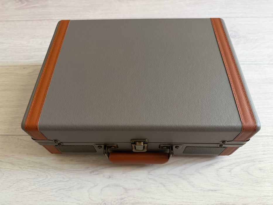 Виниловый проигрыватель Ritmix LP-130B