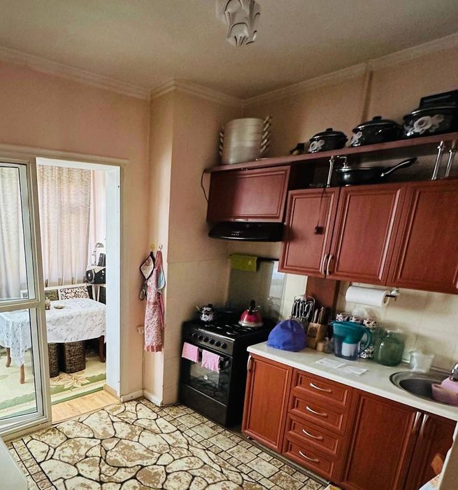 Продается 3 комн квартира, улучшенка, Яшнабад, Шастри, Паркентский