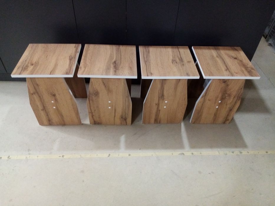 Продам новые кухонные табуретки!