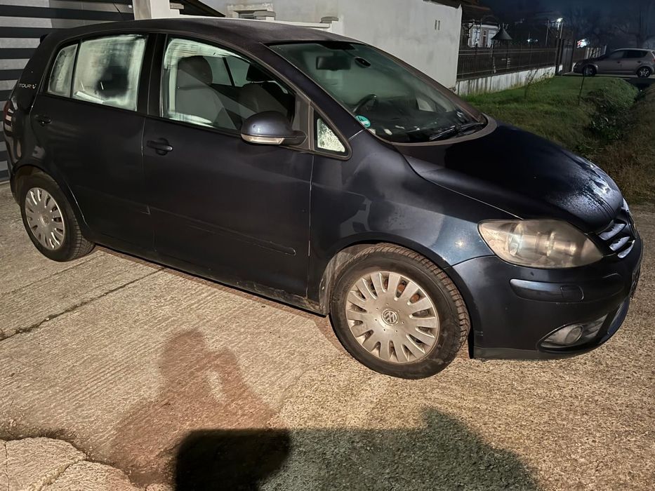 PREȚ FIX: 1.850  Golf 5  1.9 TDI  6 viteze  An:2006