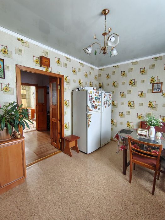 Продам  домовладение с. Петерфельд