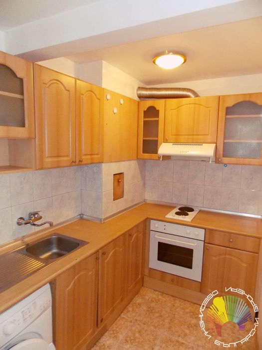 Дава се под наем Двустаен апартамент в Бургас, Център - 50 кв.м за 331.5 € - Снимка #6