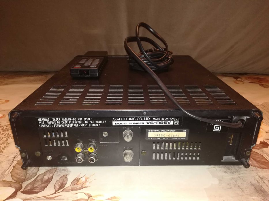 VCR видео AKAI vs-r9ev