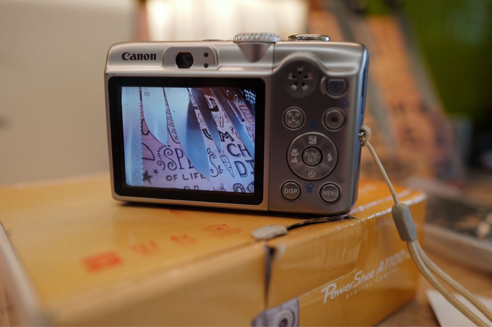 Aparat foto Canon Powershot A1100 IS 12 Mp la Cutie Data Ora Itp AA