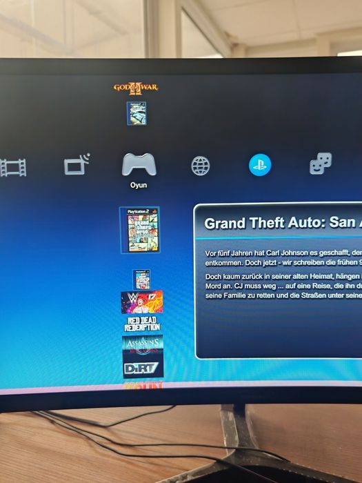 Ps3 slim 320gb...