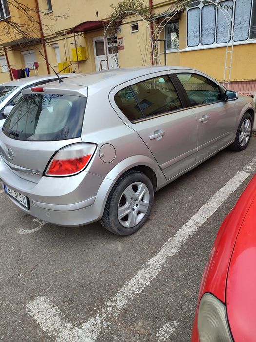 Opel Astra H  1.7 cdti