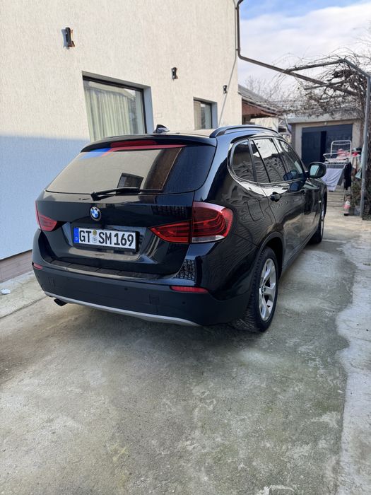 Vand Bmw x1 an 2012 sunt interesat si de variante doar cu  e60 sau f10