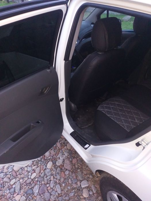 Spark сотилади холати яхши