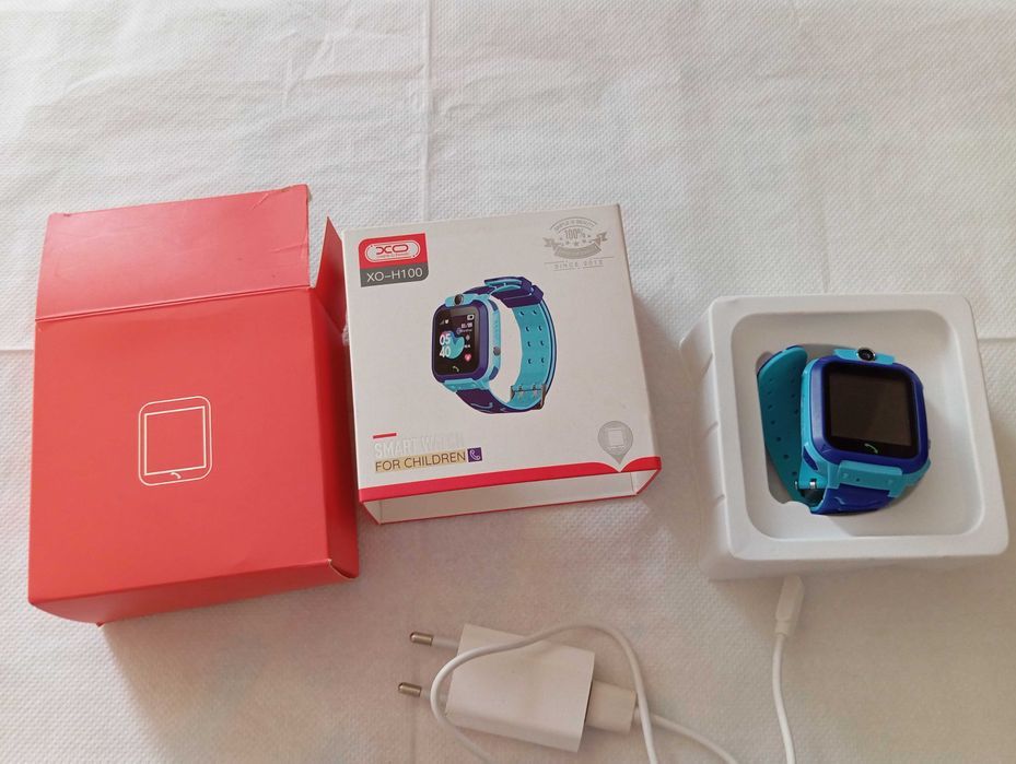 Продавам чисто нов смарт часовник