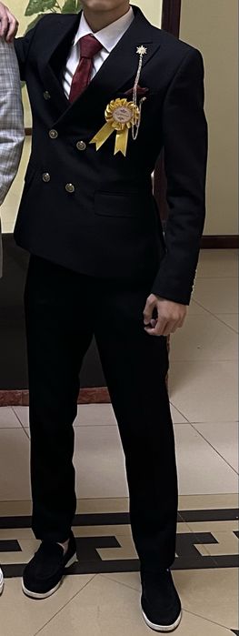 Костюм тройка подростковый