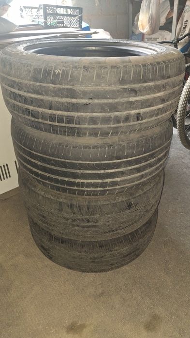 Продам шины 215.60.R17