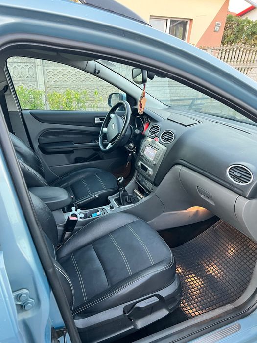 FORD Focus 2008 — imagine 5
