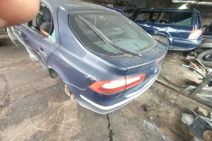 Piese Renault Laguna a 2-a generatie