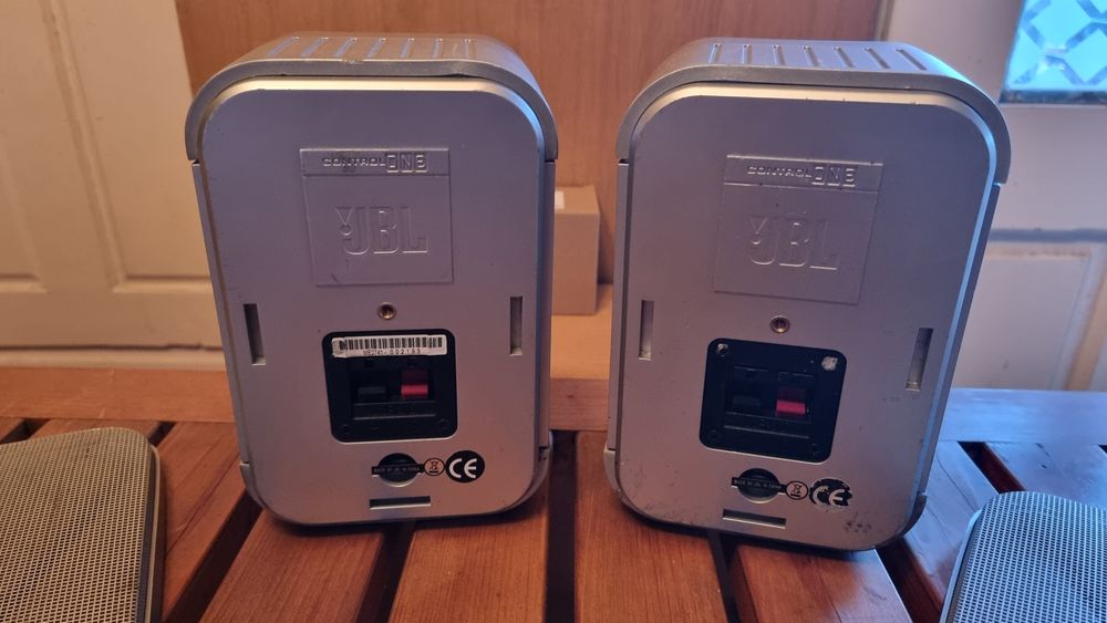 Тонколони Jbl control 1