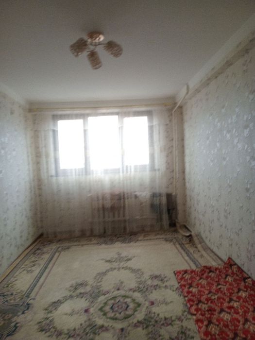 Kivartira sotiladi shayxontaxur Gulobodda