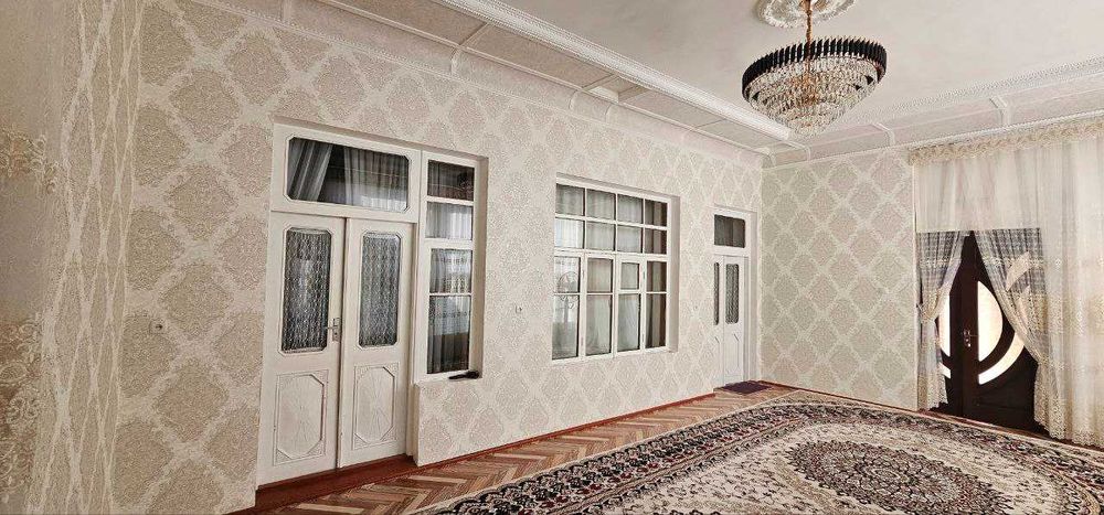 Продаётся дом\Чархкомолон-1 махалля\ор-тир Новза мечеть\