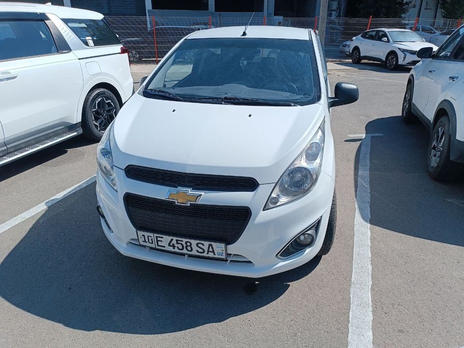 Продам срочно Spark 2019 MK + metan